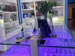 -提一眼镜·蔡司·依视路(小寨店)