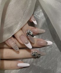 -LILY NAILS美甲美睫