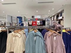 -优衣库(郑州二七万达广场店)