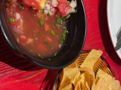 -Pistolera Mexican Cantina女枪手墨西哥餐厅(碧云路店)