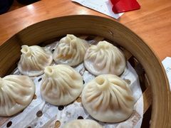 -莱莱小笼·乔艾