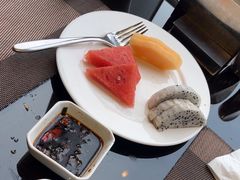-大中华希尔顿酒店-念自助餐·嗨啤·小龙虾