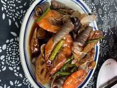 -八两八金·莱芜特色炒鸡(市南漳浦路店)