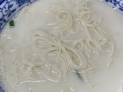-雪琴面馆富安特色鱼汤面(城中花园店)