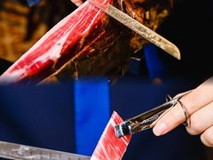 -青岛香格里拉·鱼跃地中海西餐厅