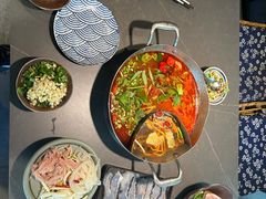 -楠小云·云南鲜菌·鲜牛自助火锅(九眼桥店)