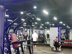 -一兆韦德健身(浦东万达会所)