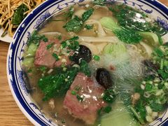 -陕味食族油泼面·小炒盖码面(双榆树店)