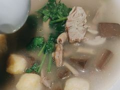 -小杨生煎(百联嘉定购物中心店)