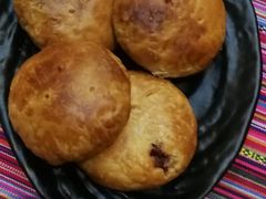 -香巴拉云南餐厅(华莱坞店)