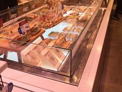 面包甜点陈列柜-巴黎贝甜(五道口店)