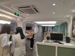 点击看大图 -爱你宝贝儿童摄影(西湖云端店)