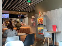 -肯德基(湾畔店)