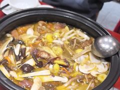 -菌之家·专业纯野生菌火锅·特色炒菌