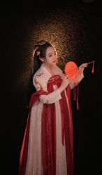 -汉仪华裳汉服馆(打浦桥店)