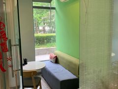 -新世界教育iVEE·英语日语西语(金桥校区)
