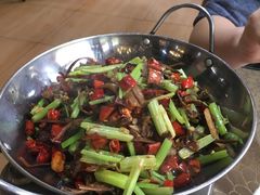 -独一佳老胡湘菜馆(矿山路店)