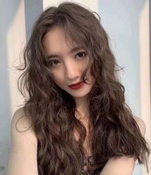 -红人馆造型世爵国际