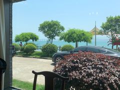 -鹰龙海畔度假酒店(咸祥店)