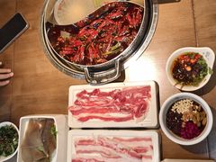 -来龍儿鲜切牛肉自助老火锅