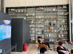 -瑞幸咖啡(维佳佰港大酒店店)