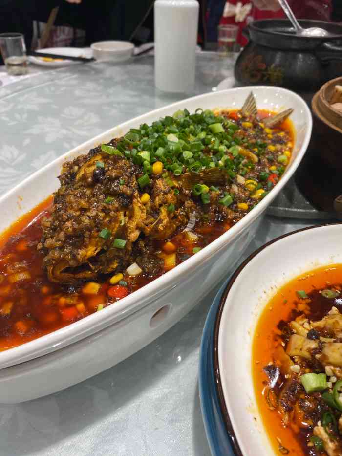 西园大酒楼-"环境干净整洁,服务员的服务态度也很好虽然.