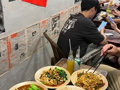 -方铲铲·成都板凳面(滨江银泰店)