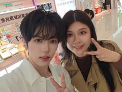 -万达广场(武汉菱角湖店)