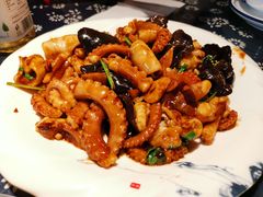 酱爆八带-旺角小渔村·海肠捞饭开创者(二马路店)