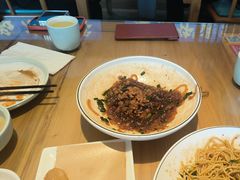 -严记小天府酸菜鱼(西四路店)