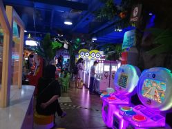 -木马王国(萧山银隆店)