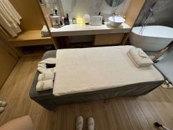 -香港倾城国际·美容美体中心