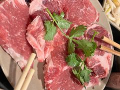 -洞亭火锅(防空洞总店)