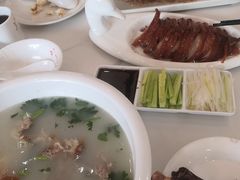 -梅利汴京烤鸭•开封豫菜地标店(铁北街店)