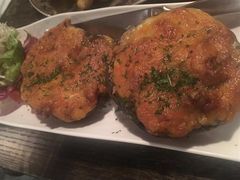 -layback cafe & bar