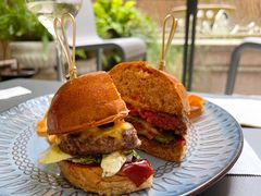 -潮一不贰·法式甜品·生日蛋糕·西式简餐(外滩店)