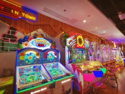 -卡通尼乐园(上海万象城店)