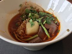 -岷山饭店-芝芝自助餐厅