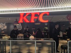 -肯德基(成都机场T2到达精选店)