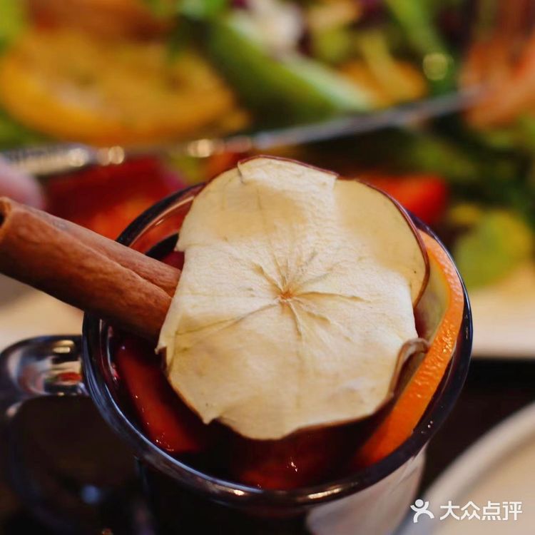 蓝蛙20周年全新菜单，氛围感十足的西餐厅