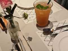 -静香HOUSE·全时段融合餐厅(七星欢乐颂店)