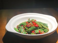 -洞庭土菜小炒馆(易发广场店)