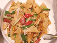 腊肉炒冬笋-徽镇小厨·经典徽菜(马连道店)