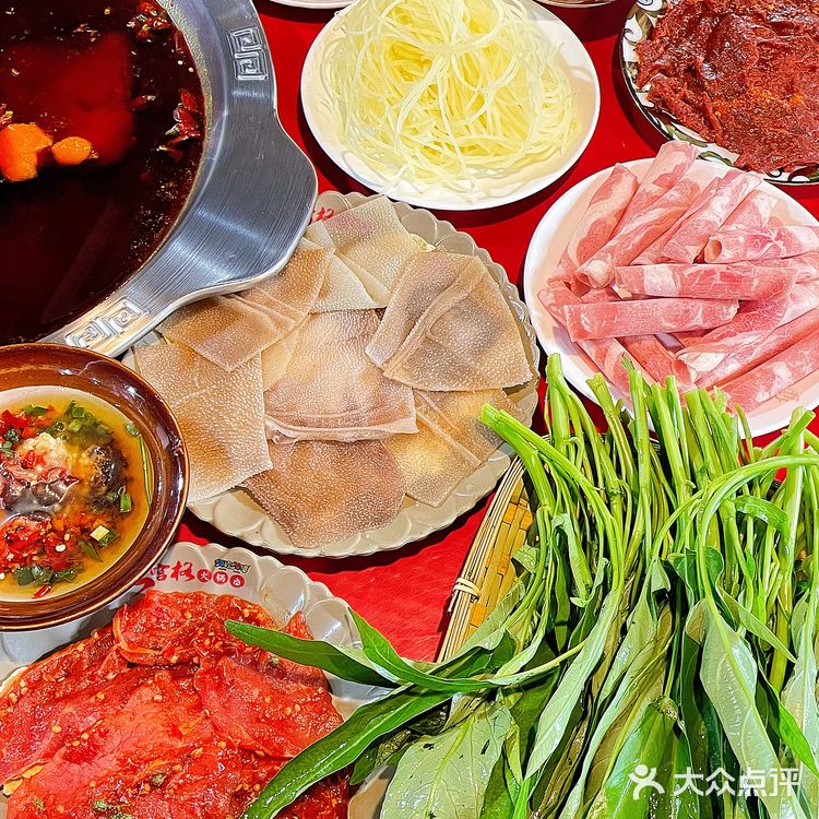 大学城这家重庆火锅真的好吃又便宜啊！！！