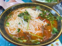 -肇兴特色牛肉粉