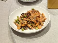 -品悦酒店(三林古镇店)