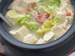 -崇义特色砂锅宴