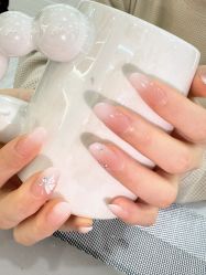 -雅洁美甲美睫