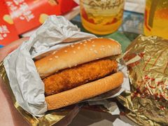 金拱门虾堡-麦当劳(四平路店)