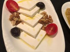 土耳其白奶酪盘-Efes Turkish & Mediterranean Cuisine 艾菲斯餐厅(陆家嘴店)